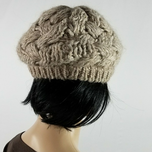 SOLD 🎉Knit hat - Picture 2 of 5